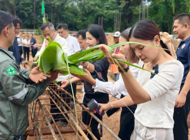 ร่วมพิธียกเสาเอก เสาโท อาคารสำนักงานสหกรณ์จังหวัดหนองบัวลำภู พารามิเตอร์รูปภาพ 3